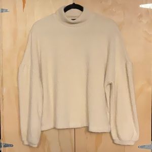 Sanctuary cozy sweater, size L bone color
